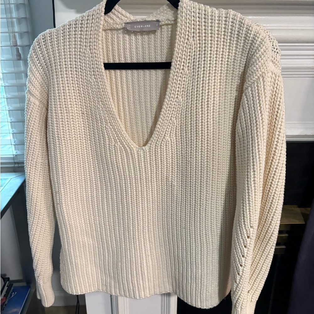 Everlane Cream V-Neck Sweater Chunky Knit
